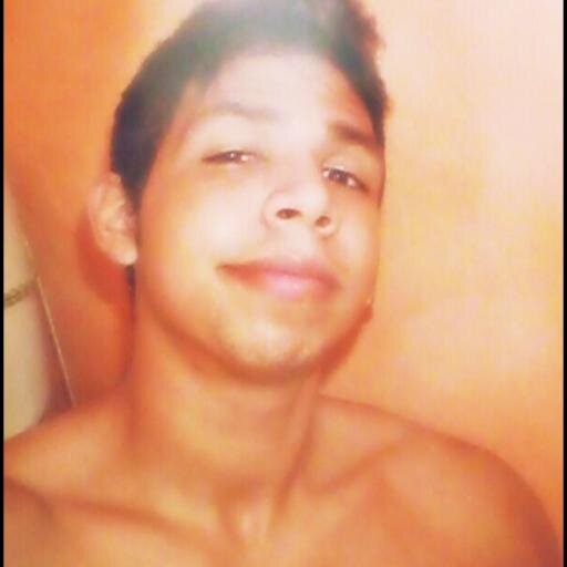 voltando a ativa  segue no vine e instagram sigo devolta @brunnocotta ;)