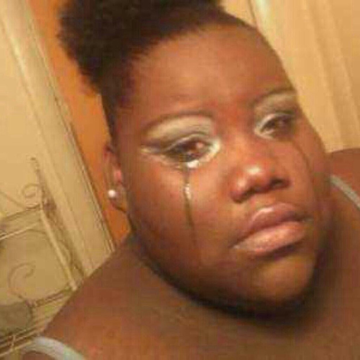 giveuponyourpri's profile picture. 