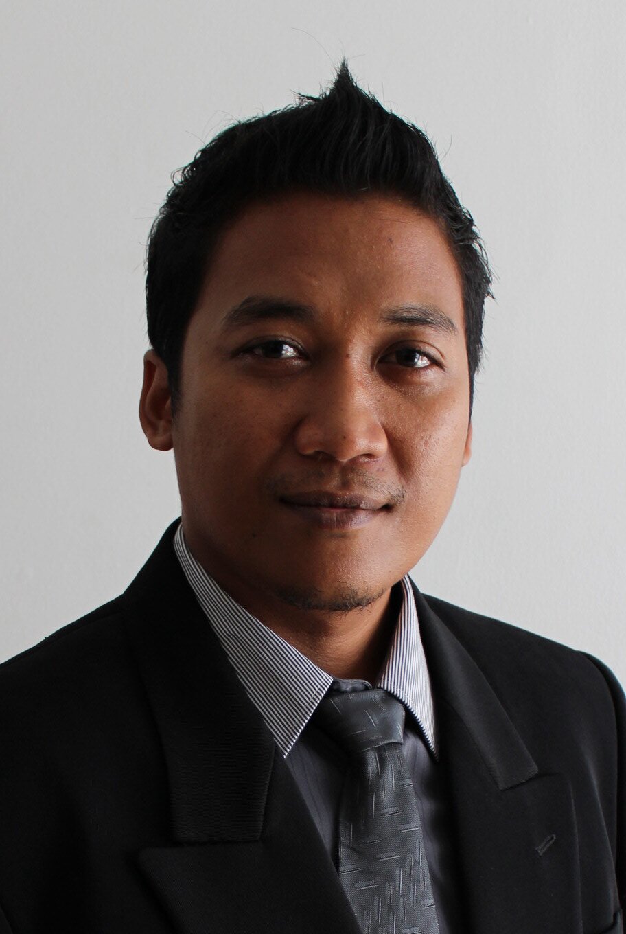 0812 1324 1234 / 0811 882 1234 (wa)/ 085 717 93 1234/ 0818 810 727
