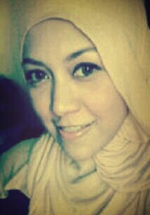Professional Make-Up Artist & Hijab Stylish| ♥ Art, ♥ Make-Up |