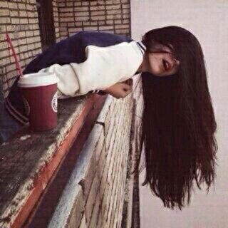 يقولو مطيريه ؟ إيه مطيريهه وجميلهه وعاشقهه للهلال ♥♥ ~