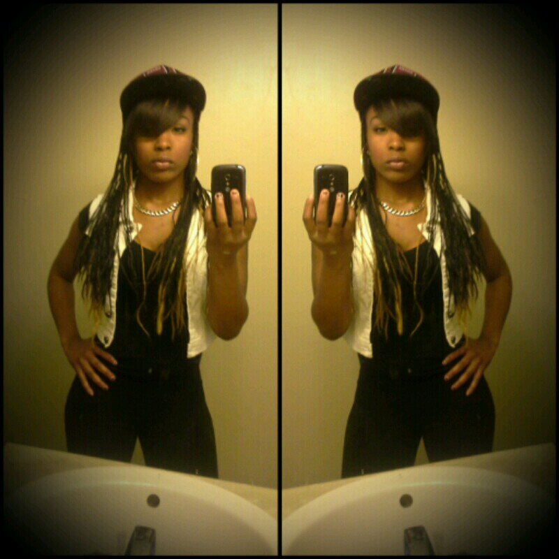 ♥ im just tht gurl yu love tu hate ♥