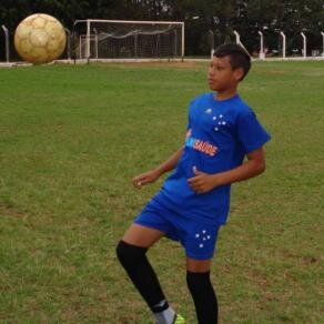 Jogador de Futebol.