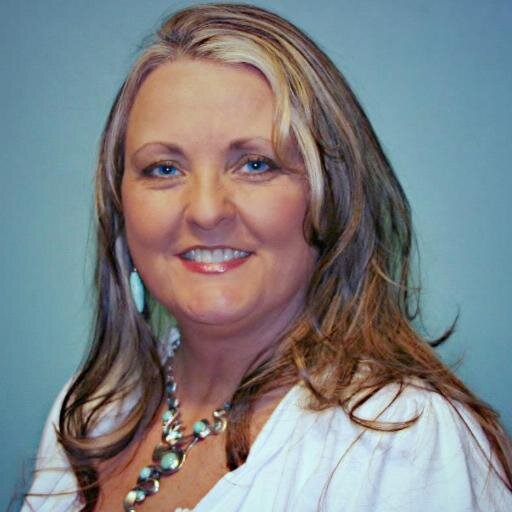 Re/Max Real Estate Agent