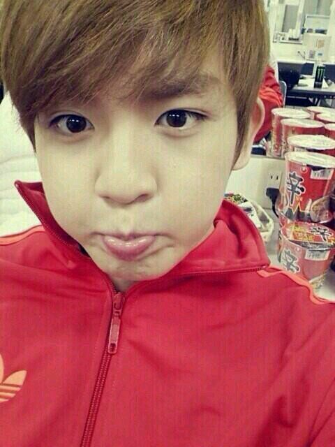 Since 2014/01/19 TEENTOP-RICKY-bot 愛してるえるじょ@ljoeangellove  ひょん、大好きだからね。いや、愛してる。
