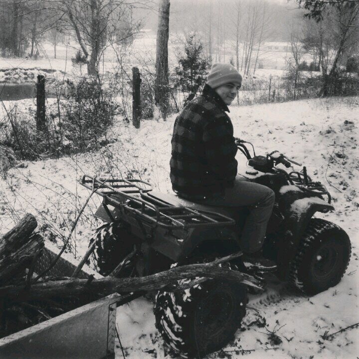 BackDeckPinkard's profile picture. 