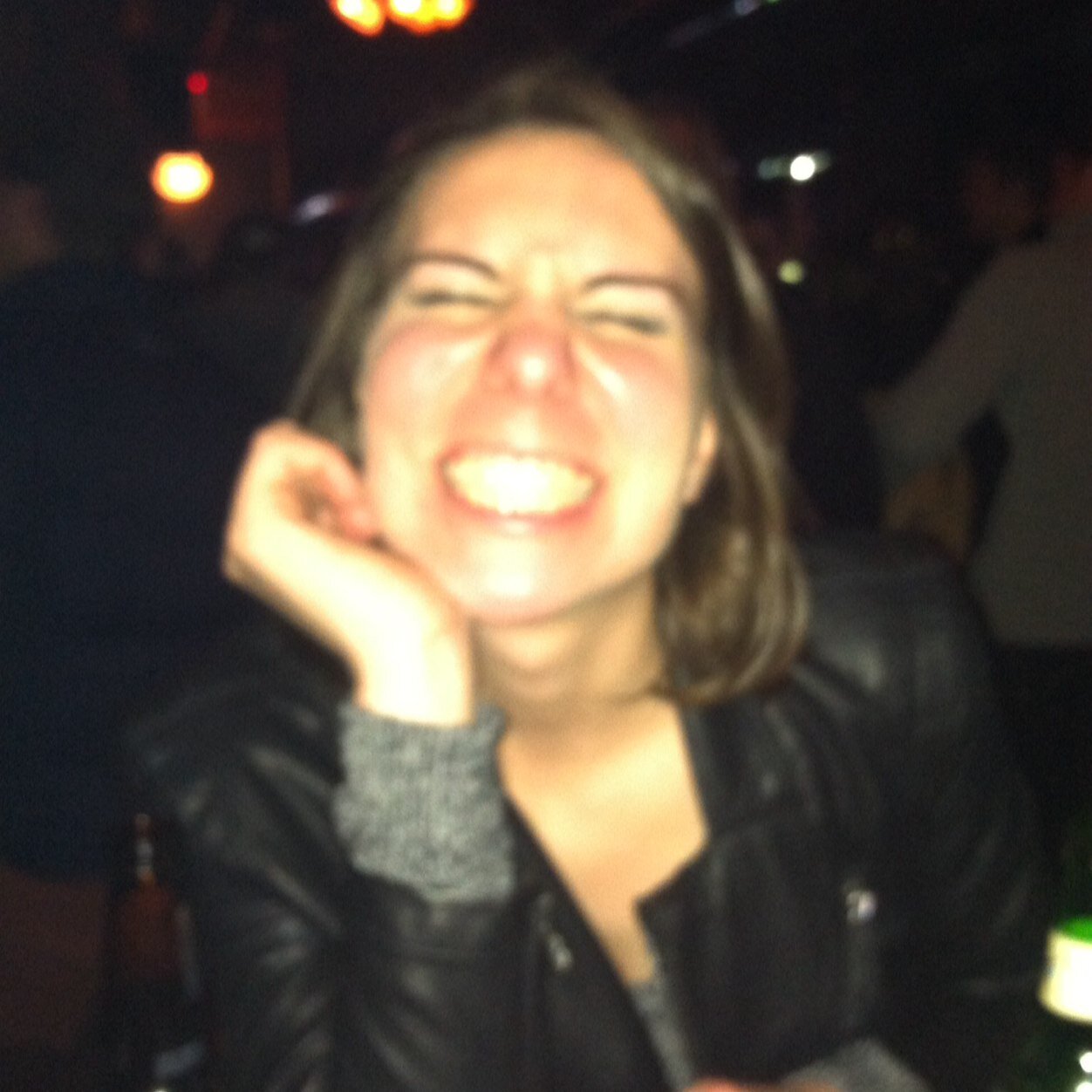 bagelsandlaux's profile picture. 