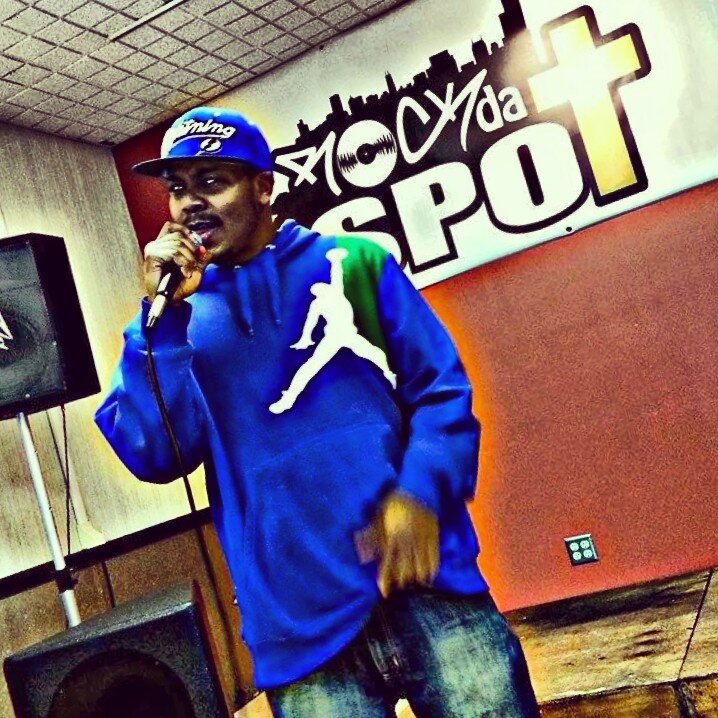 My official twitter page is @lightningsot this is just my promotion page gotta promote your business for it to expand.