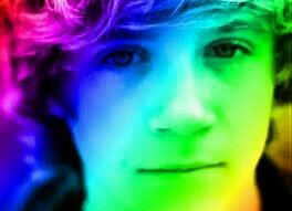 PLEASE FOLLOW @UnordinaryFan SHE GAVE YOU THIS FOLLOW!! THANK YOU GOODBYE :)