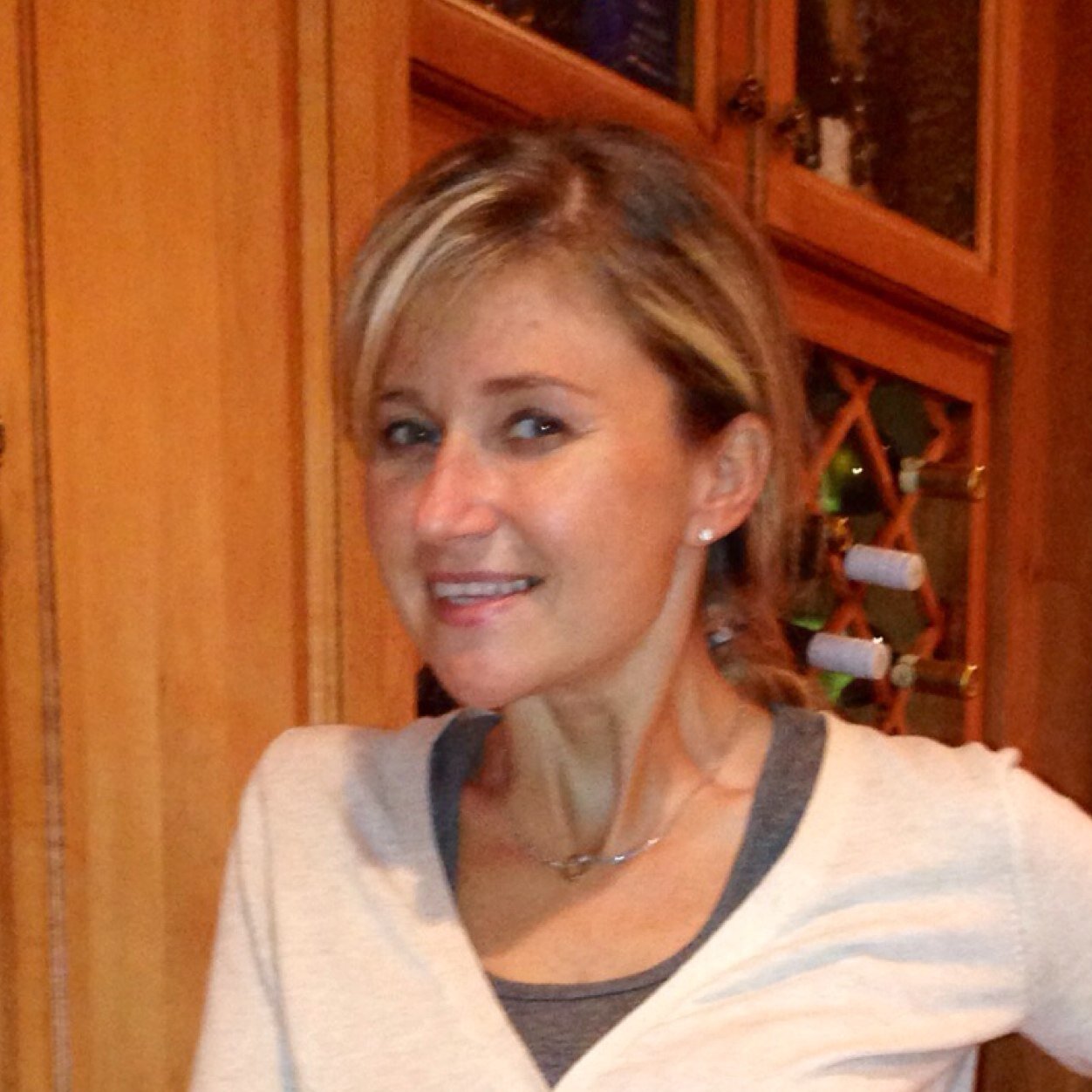 iamjstar's profile picture. 