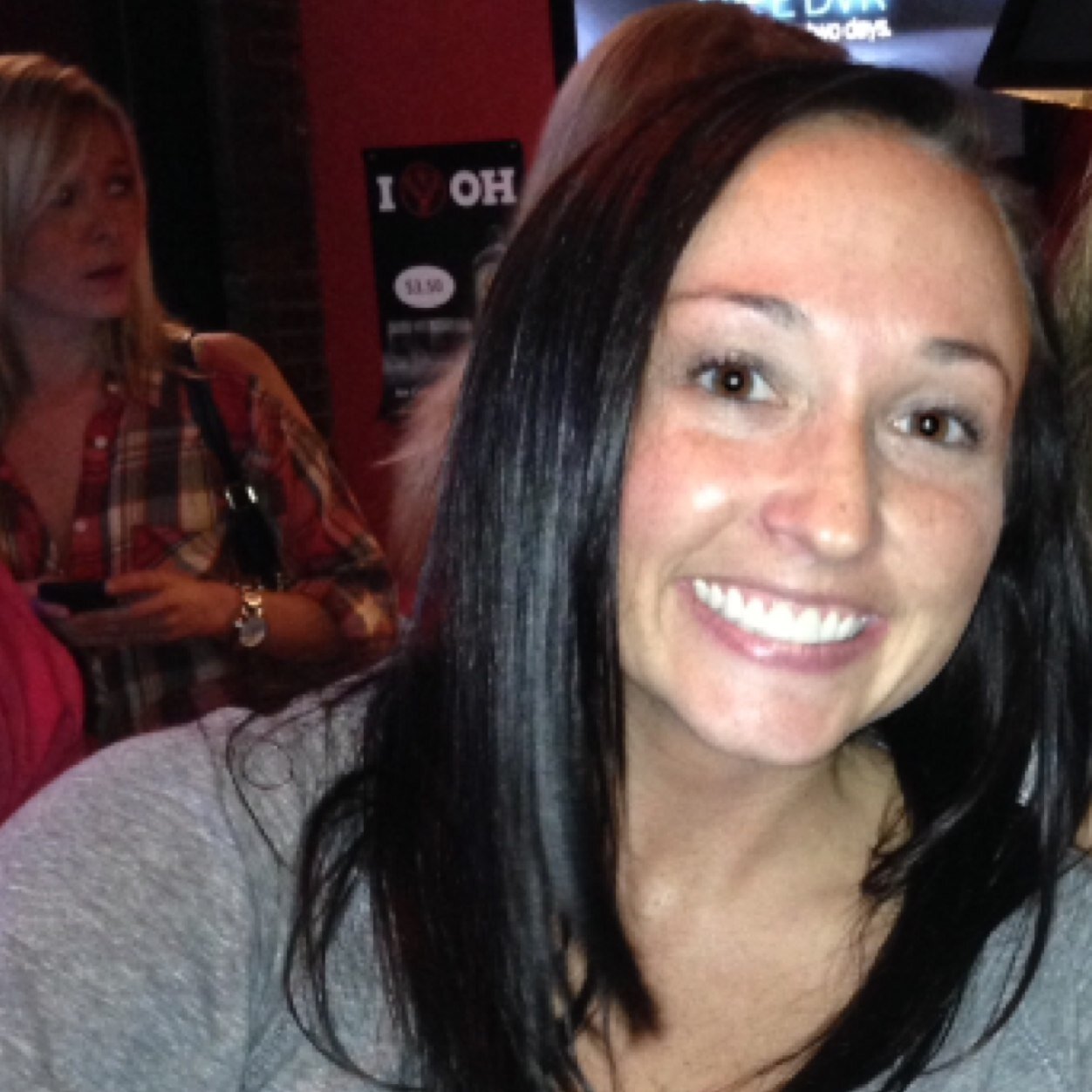 mnbinkley's profile picture. If tucking your shirt in is cool, consider me Lindsay Lohan...