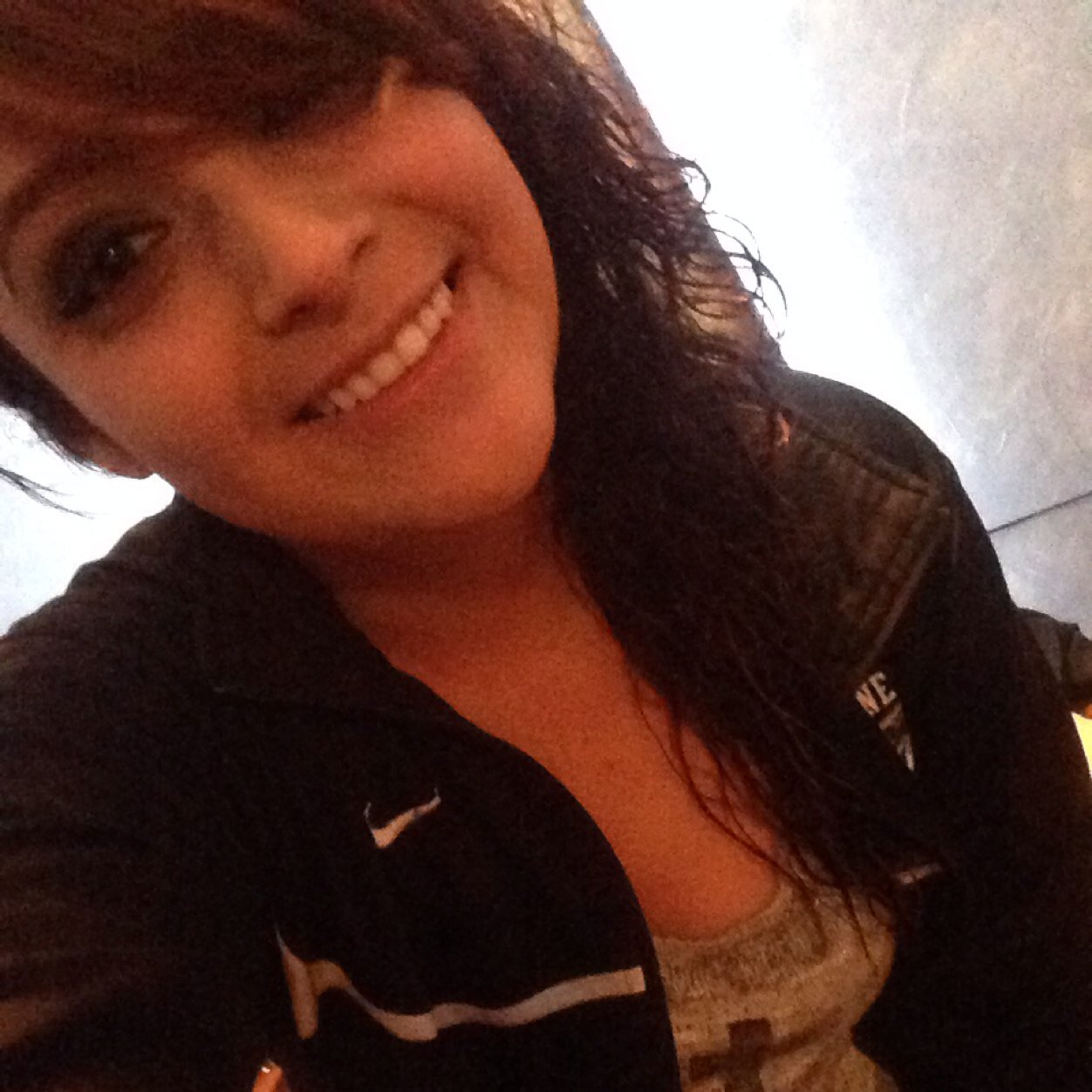 Elizabeth marie . 20 . Wisconsin born & raised. Living in san antonio ,registered dental assistant & im in loveeee with a cowboy ❤ 2.3.12