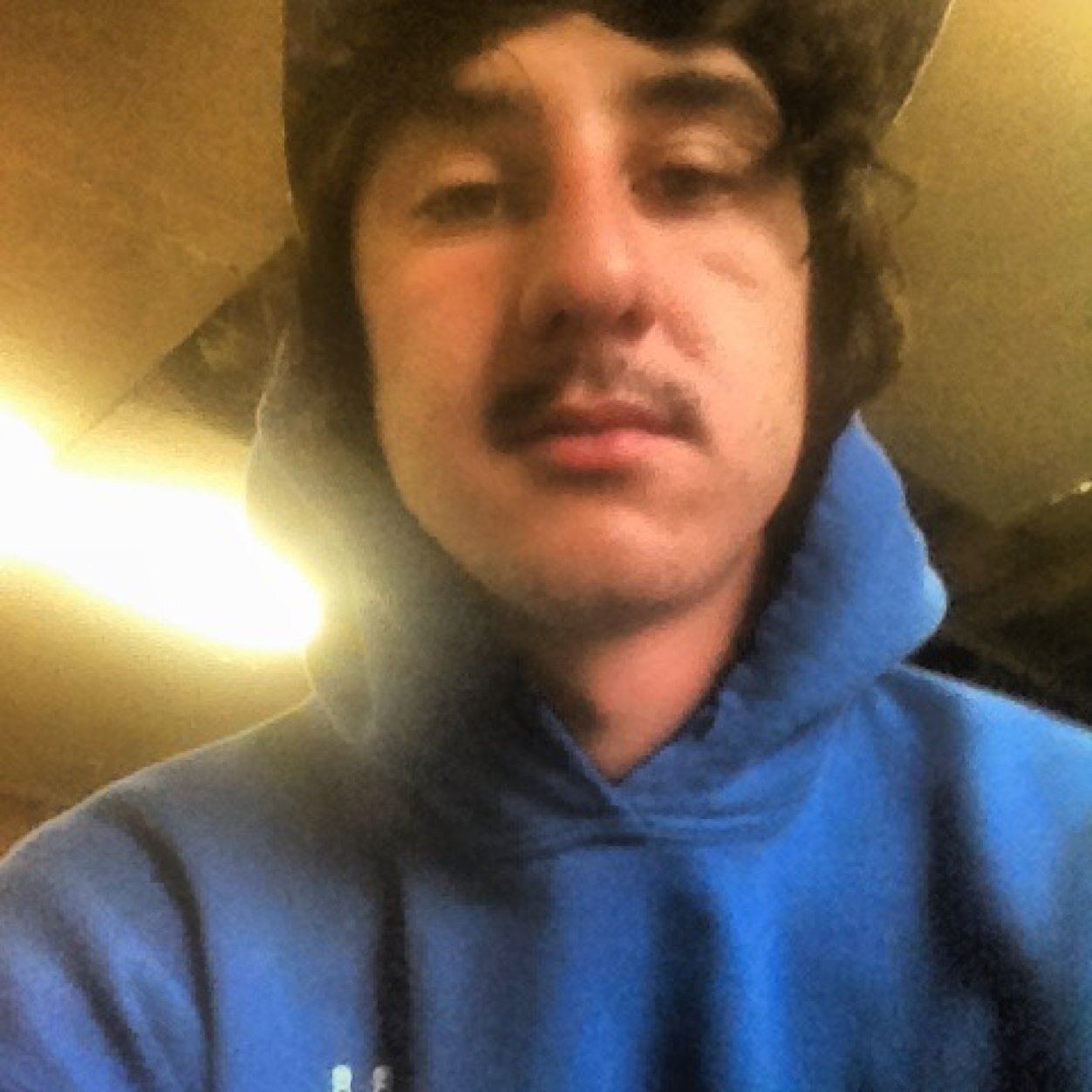 Babin (@look_its_babin) | Twitter