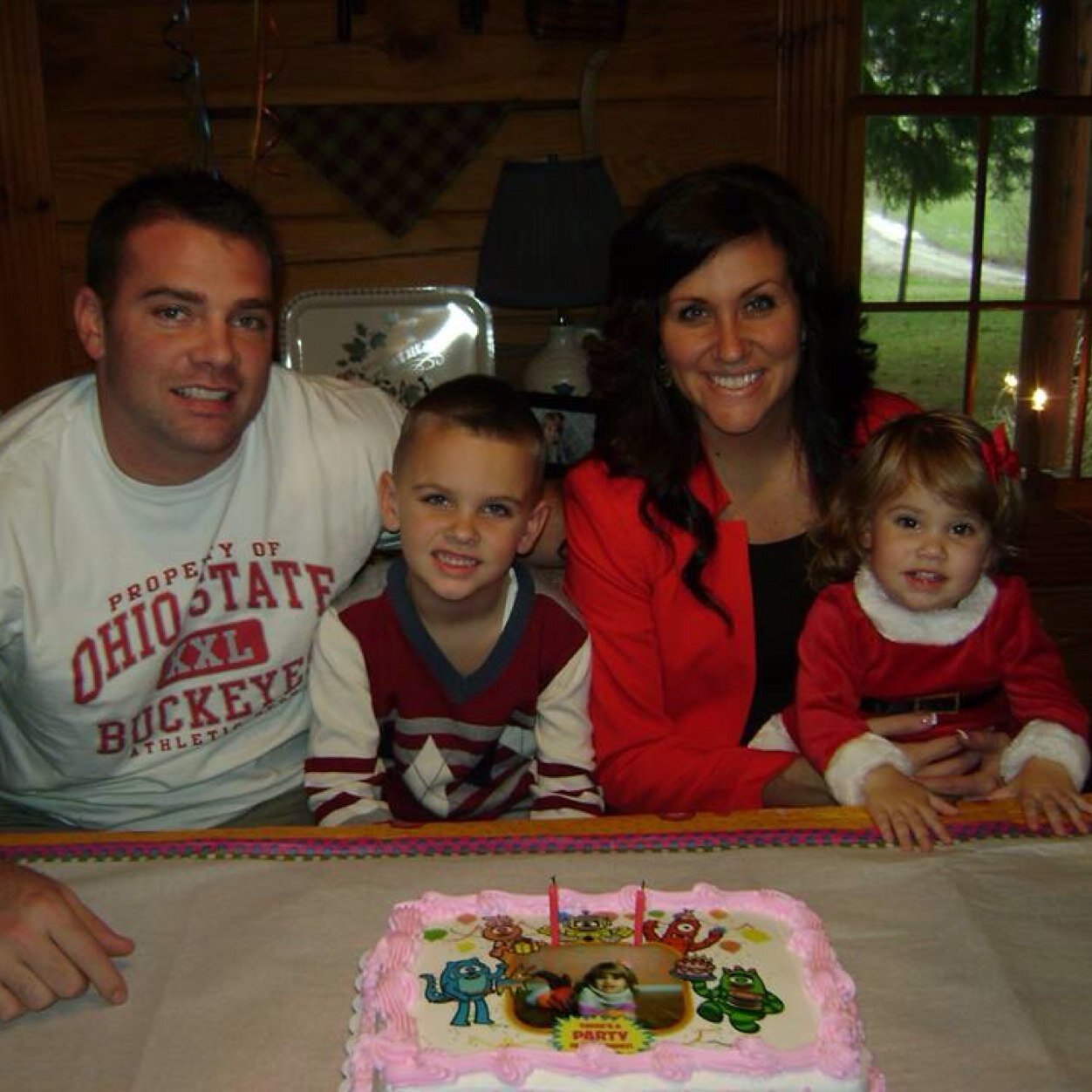 AnnieD3411's profile picture. 