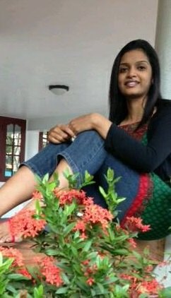 nair_sharika's profile picture. Tall and straightforward