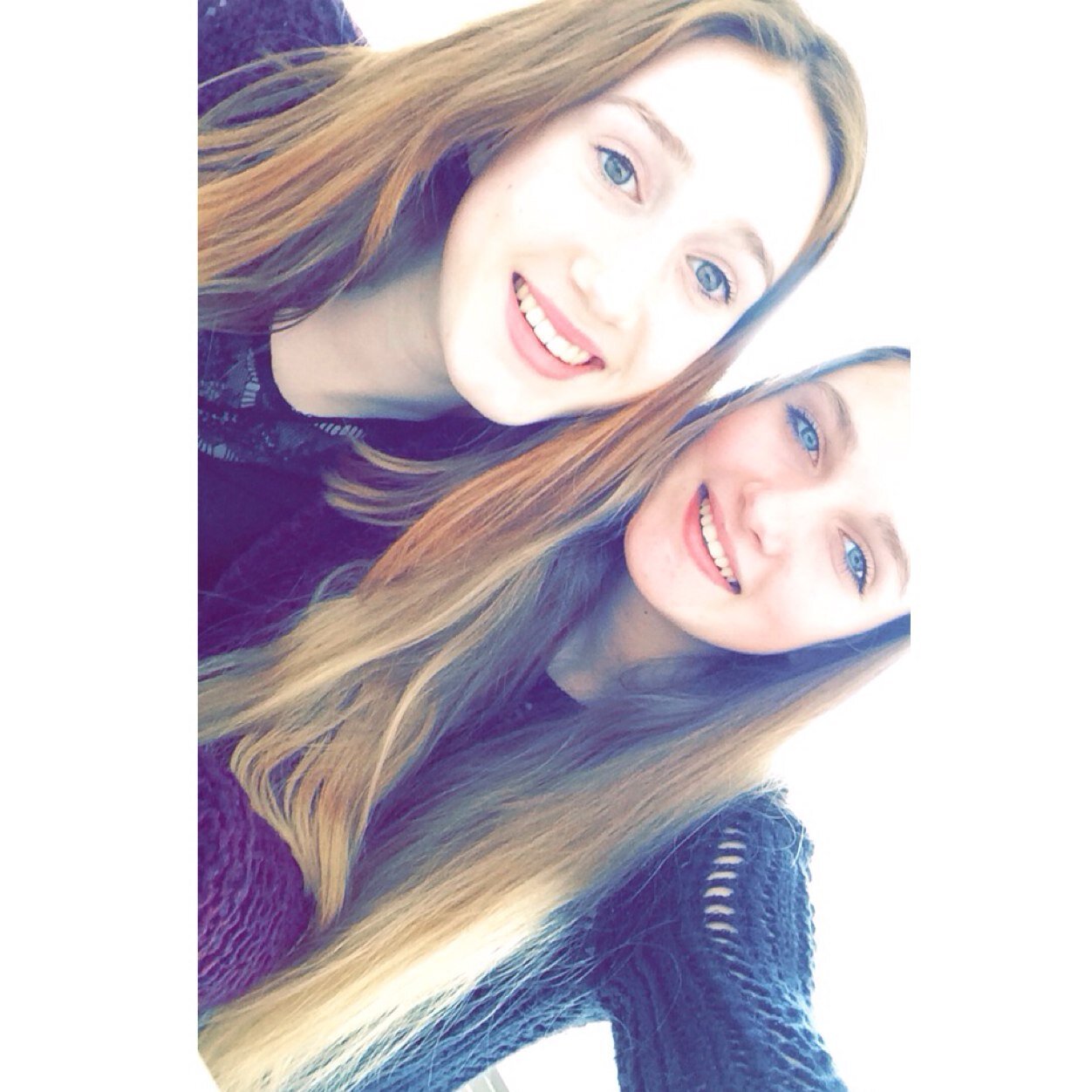 Instagram; xlaurra_