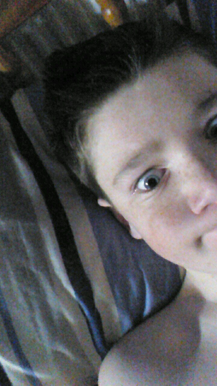 madmax223's profile picture. 100% follow back ye boiiiiii