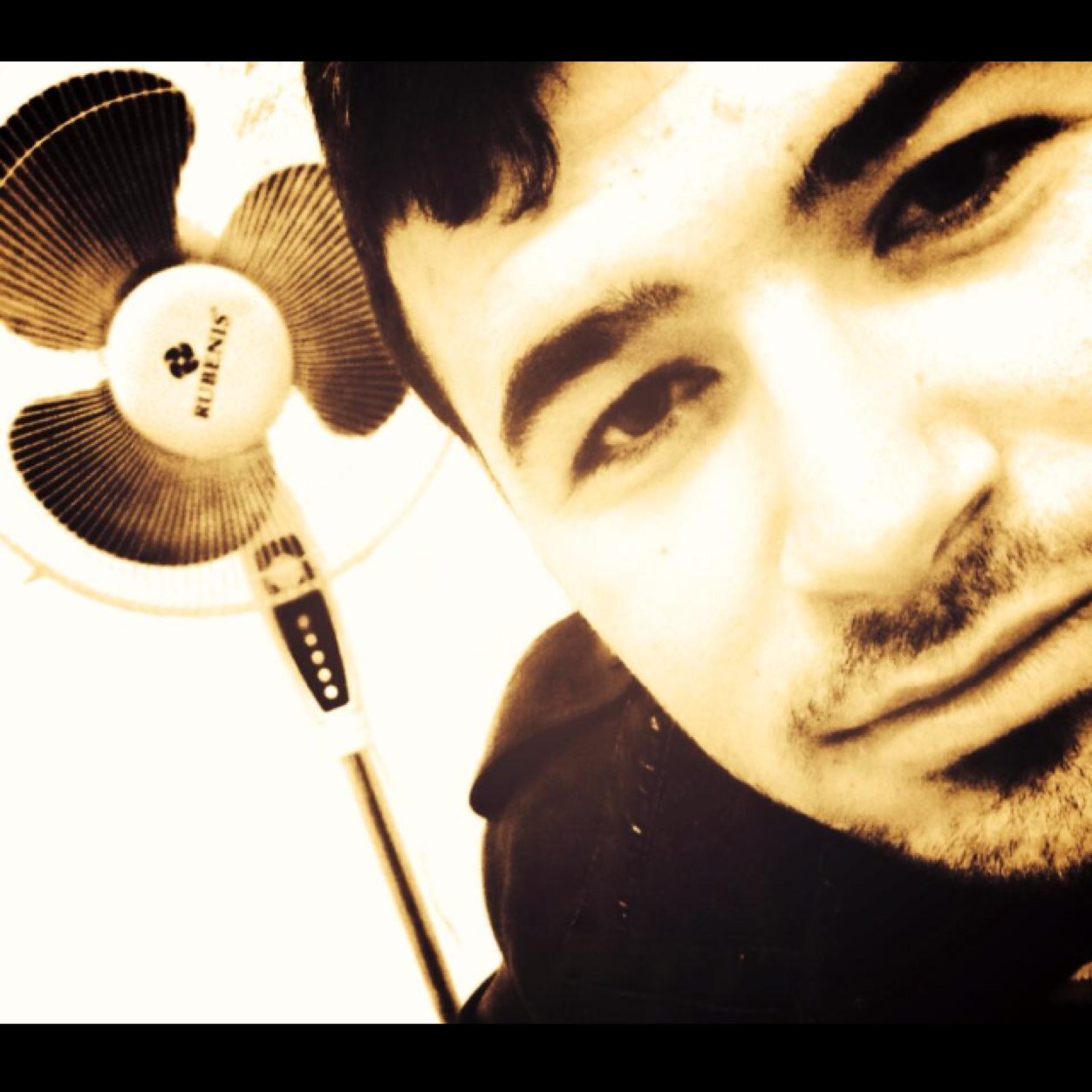 HalilKrnz's profile picture. 