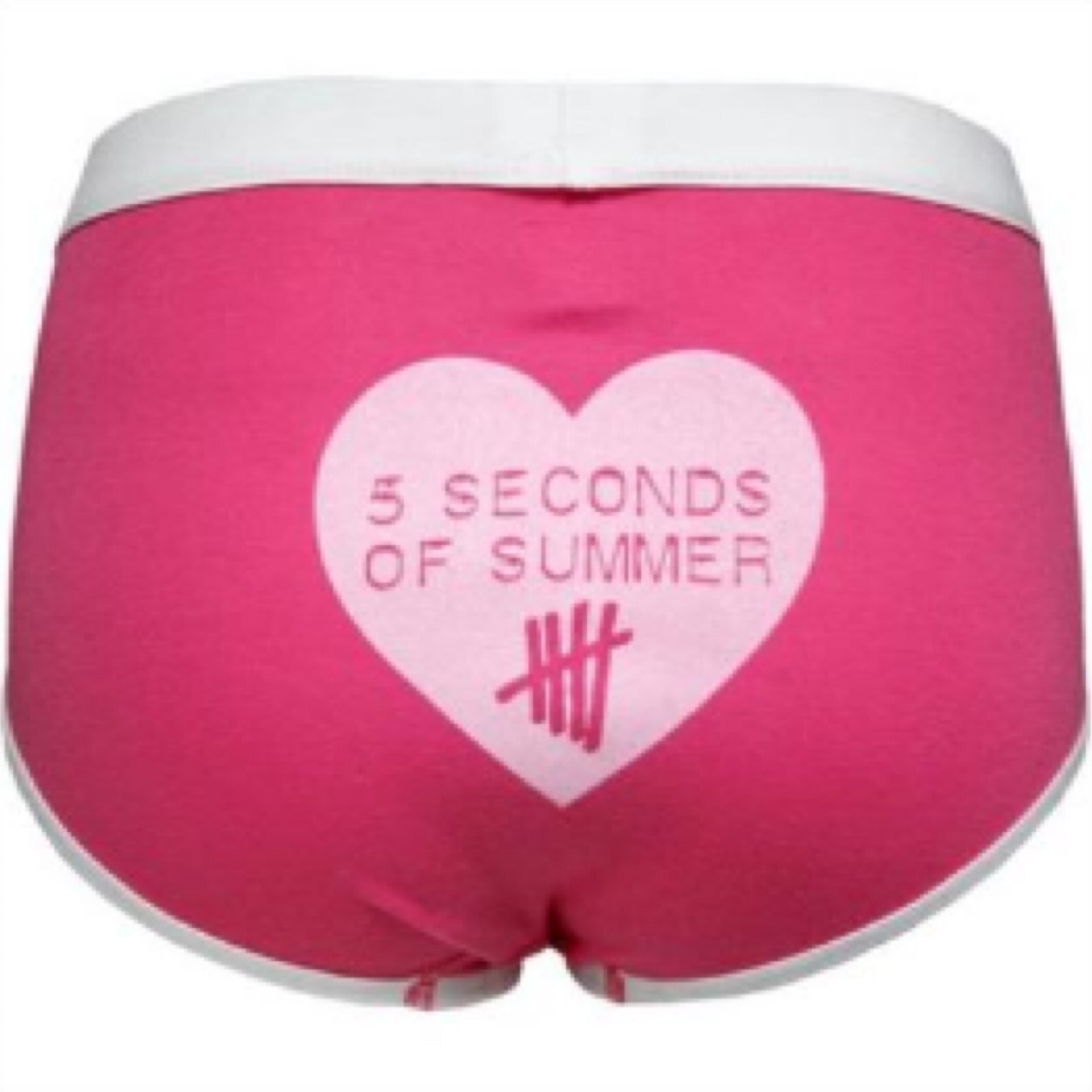 SHE LOOKS SO PERFECT STANDING THERE IN MY AMERICAN APPAREL UNDERWEAR @peachymalik & @BANANARRYYYY