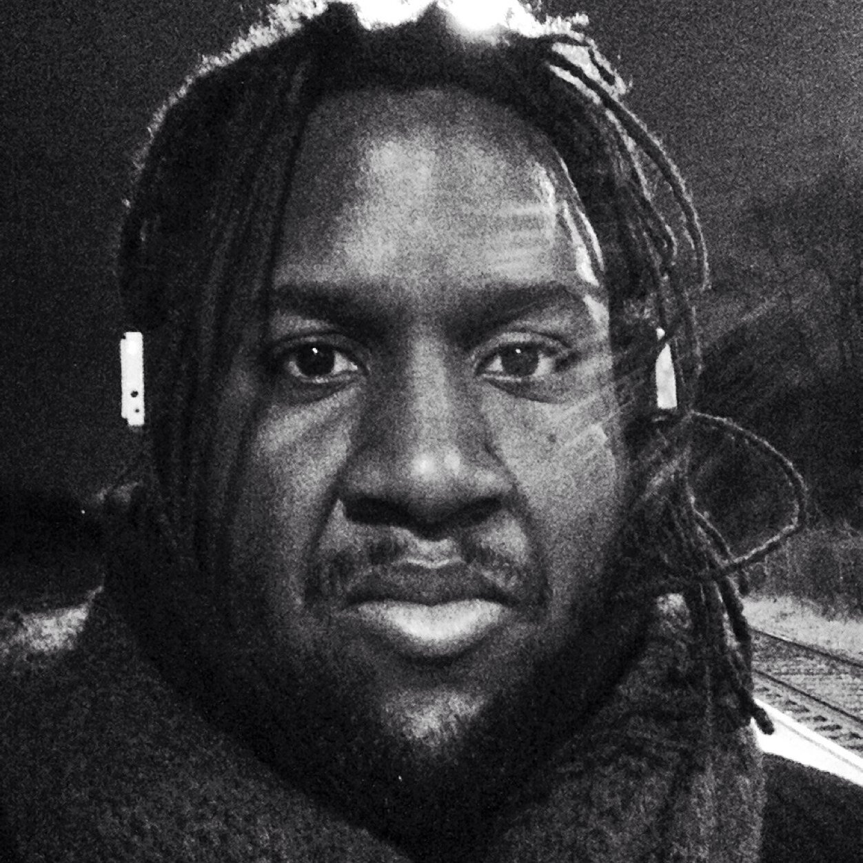 sunn2000's profile picture. Who! Me?