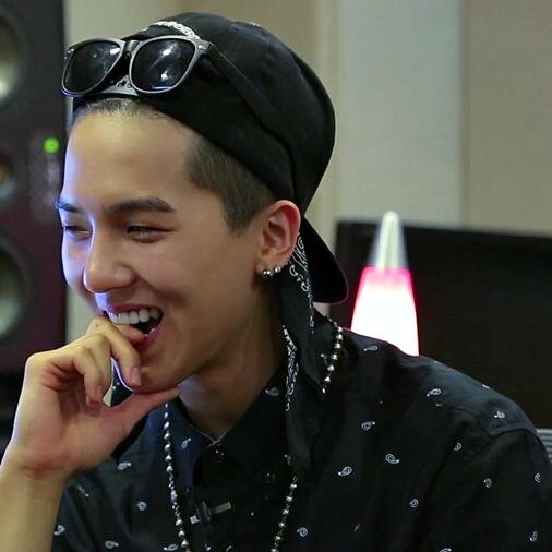 tan_mhoo's profile picture. เก็บBigBangไว้บนหิ้งแล้วไปดิ้นกับWinner