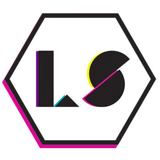 Ocular clothing & jewellery by @Lianna_Sheppard
Bold, funky, geometric & graphic designs. Inspired by optical illusions & a life long love of shape & colour!