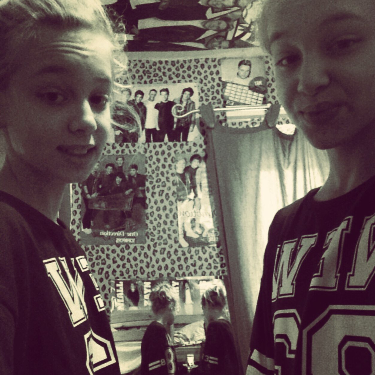 BlondieGreen Eyed NaturalFollow For Follow Love Lauren&Kyra&Lameese&Eva❤️ RIP;Tailiahxoxo
