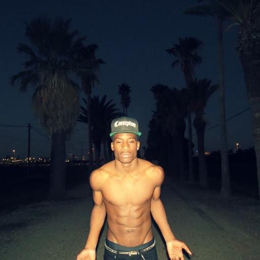 |Danseur/ Choregraphe /  Mannequin | Un portoricain noir 3    Team #Naenae a 100%!!! Instagram : @imsowild_