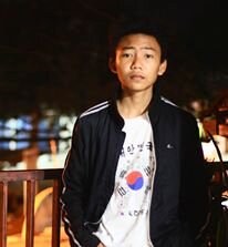 Ryan14Hunt's profile picture. Jangan meletakkan batasan ketika Anda ingin memulai sesuatu, sebab ketika Anda sudah mengerjakan, Anda akan mengetahui sendiri sejauh mana batasan Anda. :) :)