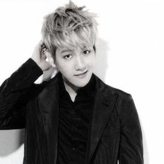 ผมชอบสีขาว... มาสเตอร์คิงคลับออบซอ  @hyungirl_obseo [มาสเตอร์ควีน]