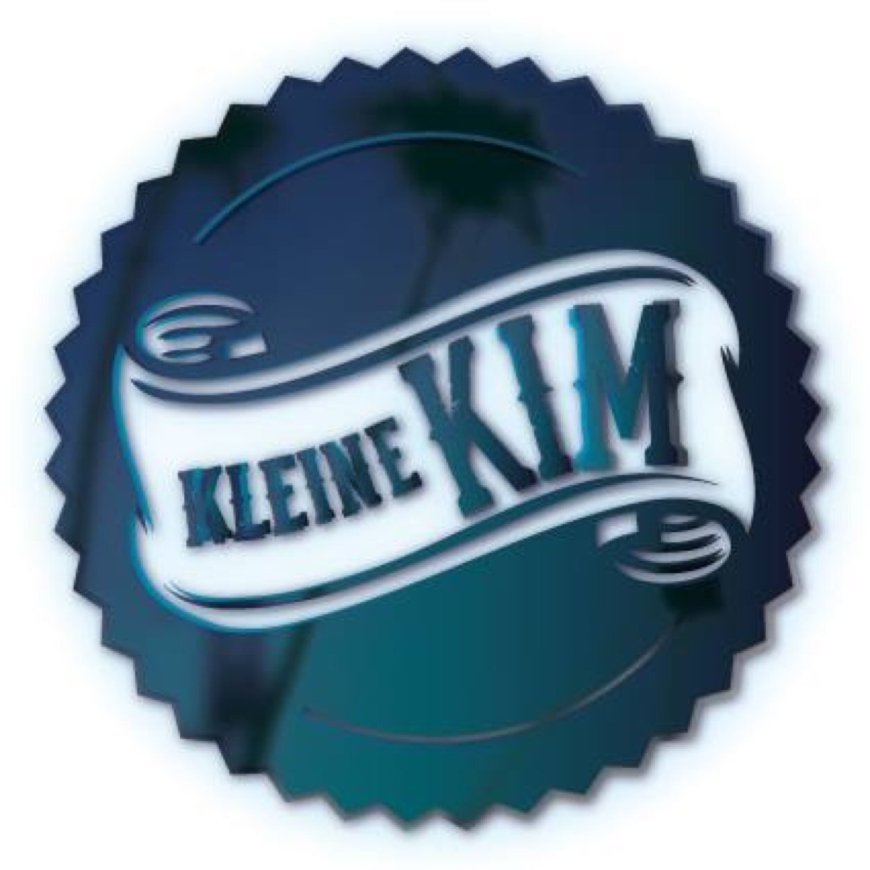 KLEINE_KIM's profile picture. PR & product coördinator @ Spinnin' Records