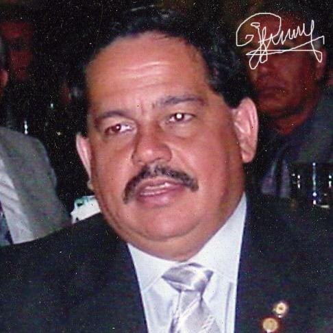 Ingeniero Civil, M.Sc. Ingeniería Estructural. Profesor Escuela Ing.Civil ULA, Mérida, Venezuela. Magallanero 100%.