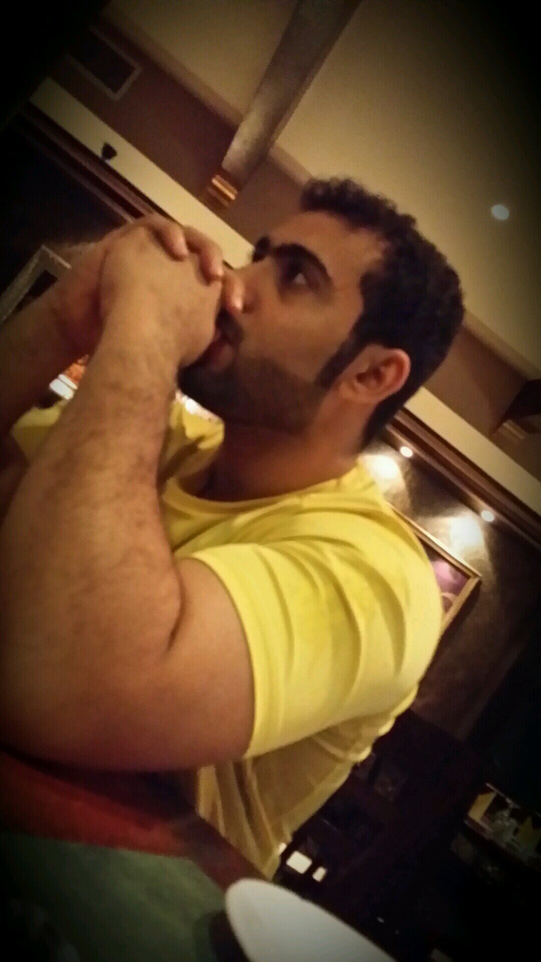 ‏‏‏‏‏‏‏‏‏‏لاعب كمال أجسام.. ومهتم بالصحة واللياقه..

Bodybuilder and I take care of my health and fitness..