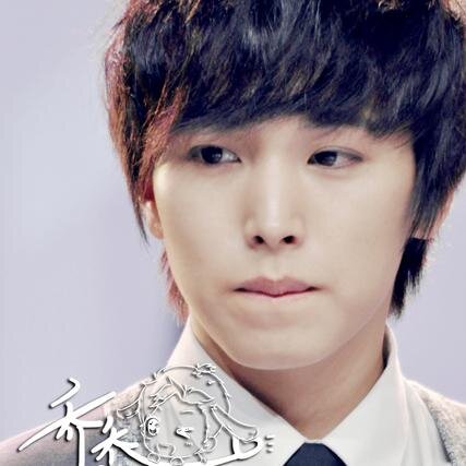 อันยองผมลีซองมิน ฟักทองหวาน~ แห่งซูปเปอร์จูเนียร์ ฟอลมาทำความรู้จักกันนะ^^ ผมไม่กัดหรอก มาคุยกันเยอะๆนะ