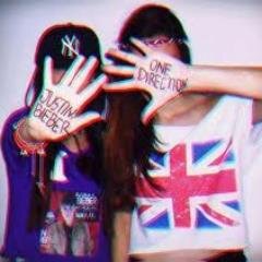 Hello(:
I love 1D, 5SOS, Emblem3, Miley Cyrus, Justin Bieber y mas!!