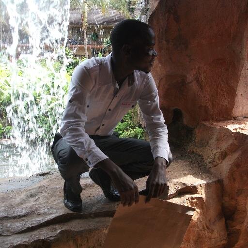 Angoonji's profile picture. 