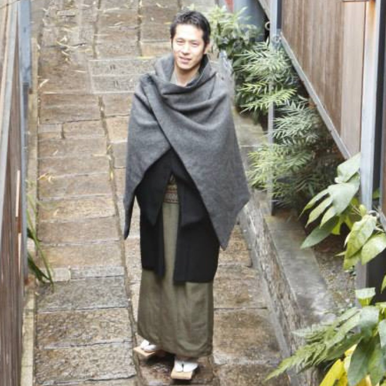 ★西陣織★染織デザイナー★着物スタイリスト★京都きものサークル【キダオレ】主宰(実質休止中)★出張族★サウナにハマり中のため出張先でサウナ巡り★着物アカからサウナアカになりつつあります♨️ ★R4/1/6サウナスパ健康アドバイザー取得★お祭り男★神輿バカ★名前はトミーと読みます★SUZURIもよろしく★