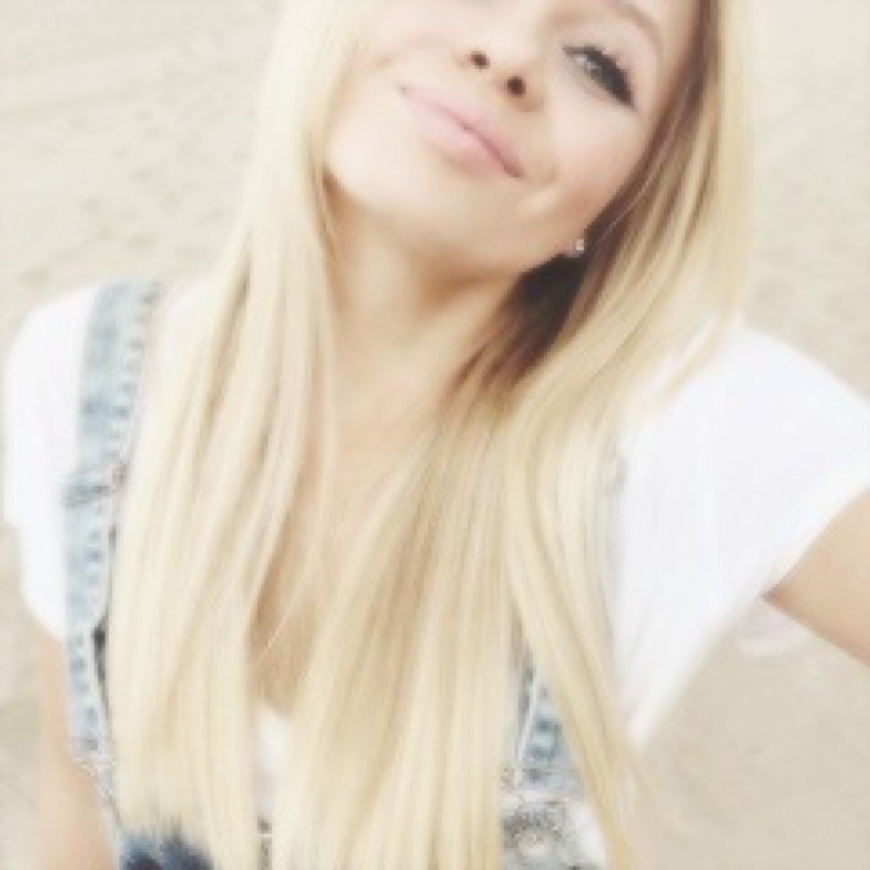 19 | single | etero | alone :-)