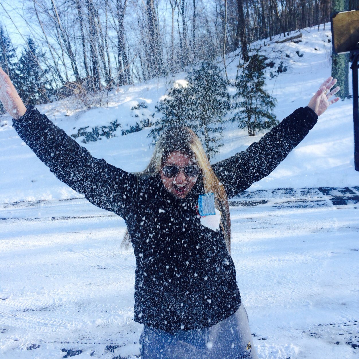 courtneyvotto's profile picture. 17 Softball 3rd Base ❤️ Beauty/fashion ❤️