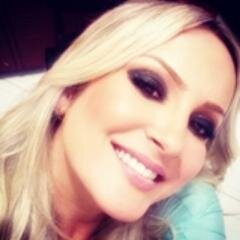 ✌ ☊ Claudinha bagunceira ☊ ✌