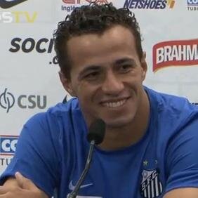 Dami Meu Perfeito,Eu irei te amar ate o ultimo segundo de vida,Meu amor Teu sorriso me encanta since:15-10-11 Respondida por ele dia 29-4-13
Dona: @jaci_inter