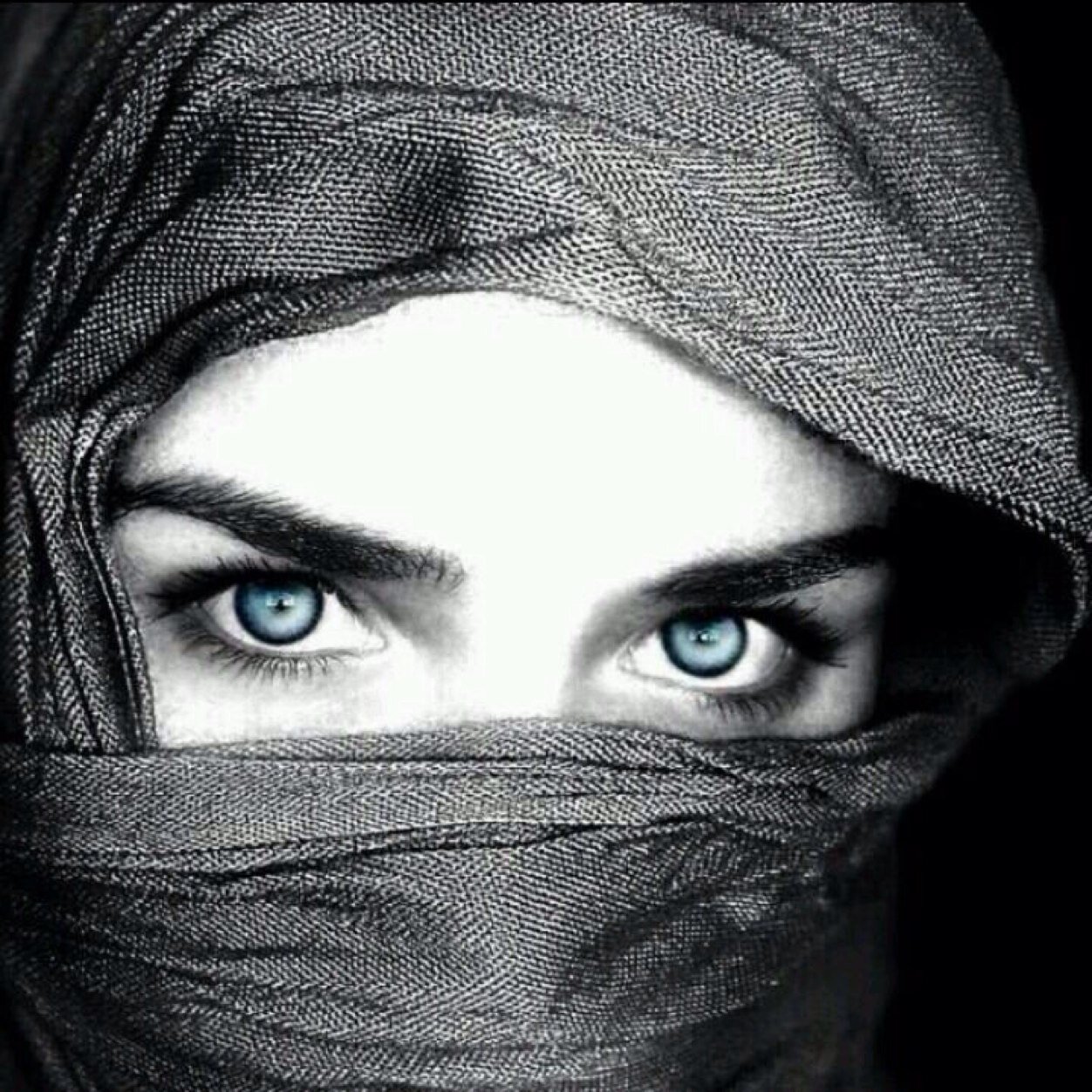 be_de2's profile picture. يالله الجنة ونعيمها وراحتها وسعادتها .