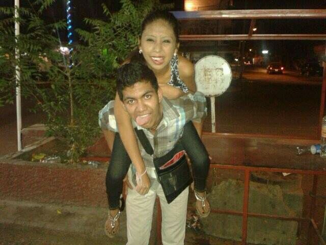 Modelo  c: & Me gusta bailar & cuando bailo lo hago con muchas ganas & con el corazon c: