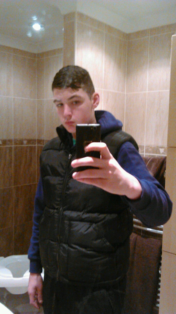 BigNumptyBurton's profile picture. basketball player, former football and rugby player, follow me and i will follow you back