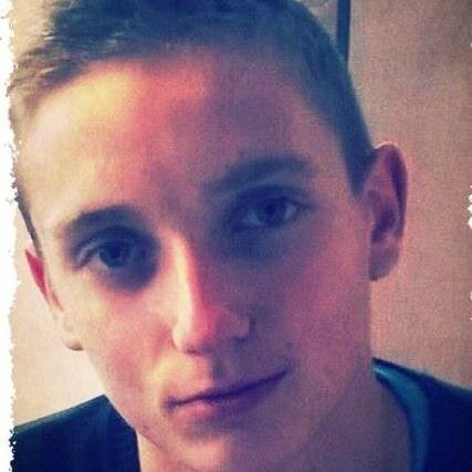 KevinFornezzo's profile picture. Ca ira mieux demain aujourd'hui ne sera pas pire qu'hier