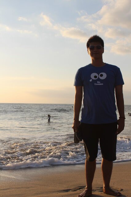 GoHanfu's profile picture. Jesus bless me 0:)