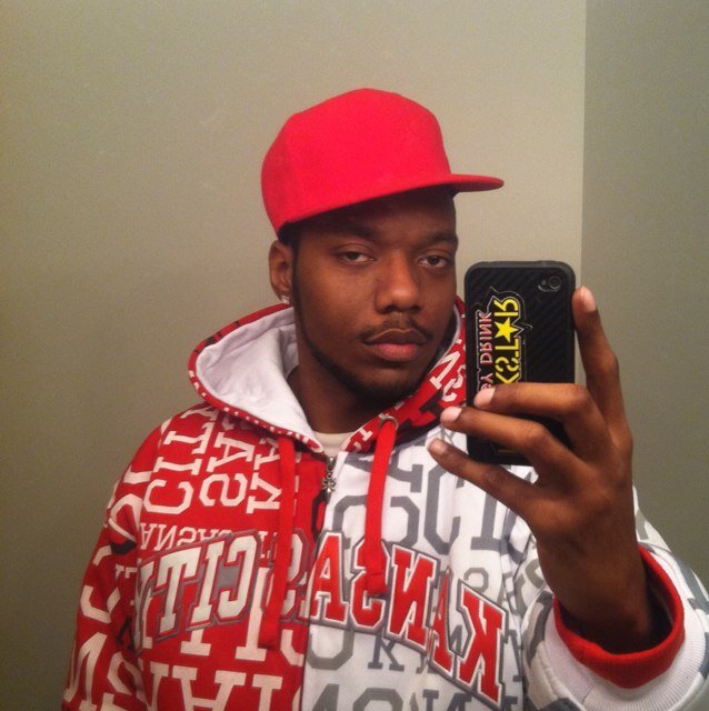 Partnered Streamer, Rapper
email - bakih20@gmail.com