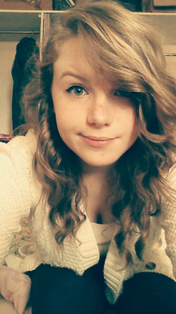 EmilyJCDavies's profile picture. Mcfly are my boys! & mcbusted couldn't get any better! TOP TIP! smile at the bad things in life because being upset is pointless..