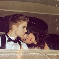 Je suis belieber et selenator ❤️