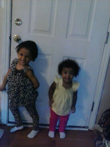 hisfuturewife2b's profile picture. lovin my life as a mother of 2.